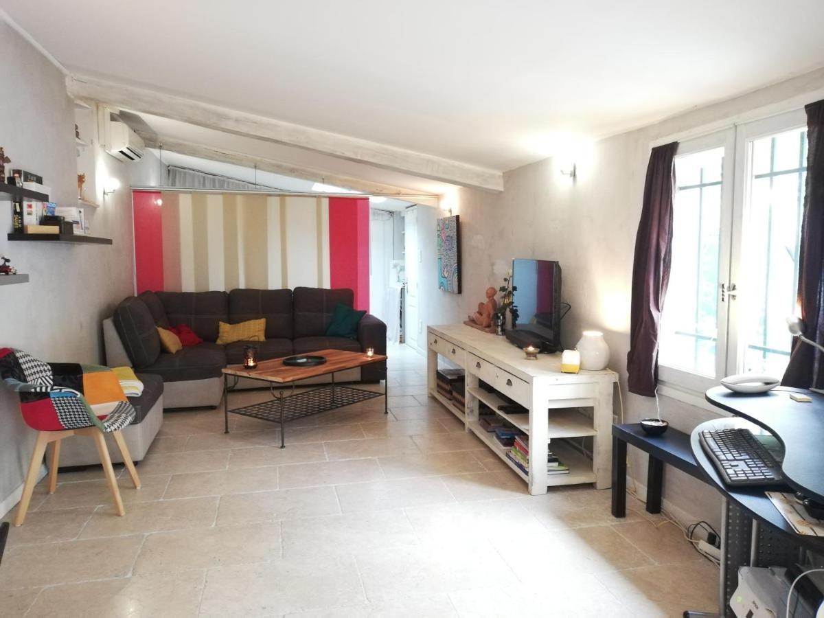Appartement Petit Loft Sur La Cote D'Azur à Grasse Extérieur photo